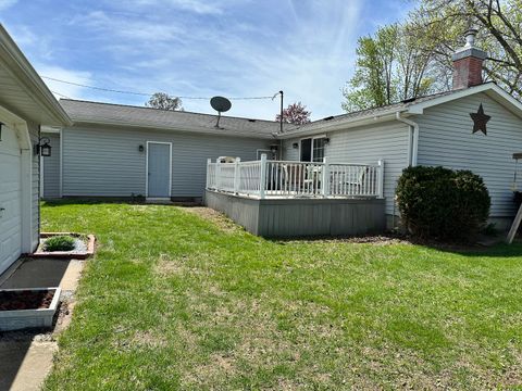 Tiny photo for 914 12th Place, Camanche, IA 52730 (MLS # 12630998)