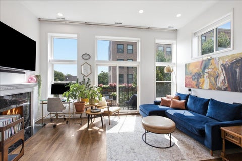 Tiny photo for 2448 N Southport Avenue #3, Chicago, IL 60614 (MLS # 12751043)