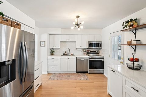 Tiny photo for 6826 Church Court, Woodridge, IL 60517 (MLS # 12558343)