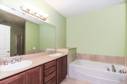 Tiny photo for 275 E Railroad Avenue #101, Bartlett, IL 60103 (MLS # 12454593)