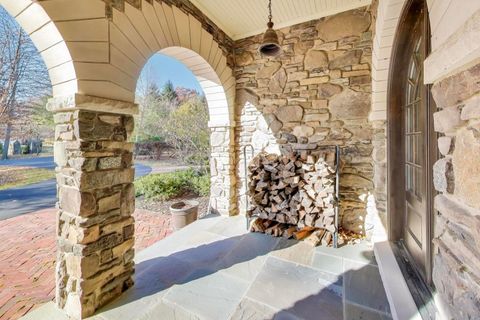 Tiny photo for 347 Bluffs Edge Drive, Lake Forest, IL 60045 (MLS # 12260502)