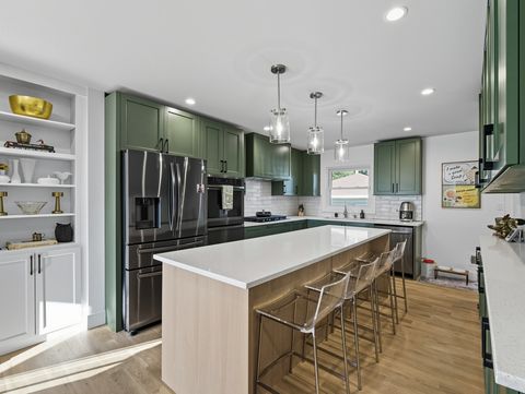 Tiny photo for 9327 Oriole Avenue, Morton Grove, IL 60053 (MLS # 12457896)