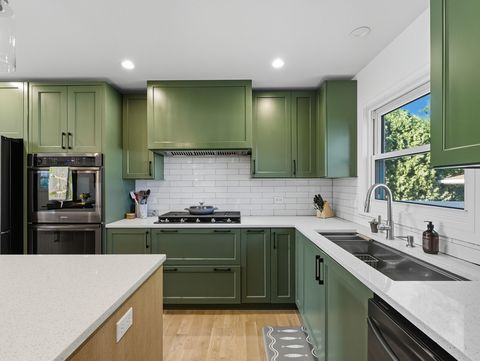 Tiny photo for 9327 Oriole Avenue, Morton Grove, IL 60053 (MLS # 12457896)