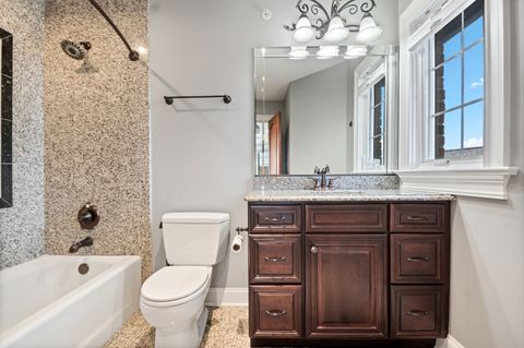 Tiny photo for 39W431 Long Meadow Lane, St. Charles, IL 60175 (MLS # 12592608)