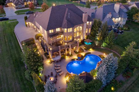 Tiny photo for 39W431 Long Meadow Lane, St. Charles, IL 60175 (MLS # 12592608)