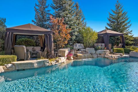 Tiny photo for 39W431 Long Meadow Lane, St. Charles, IL 60175 (MLS # 12592608)