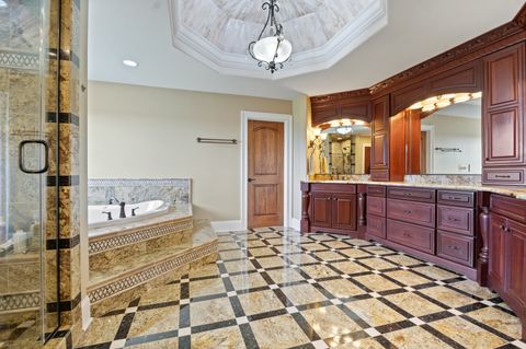 Tiny photo for 39W431 Long Meadow Lane, St. Charles, IL 60175 (MLS # 12592608)