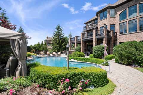 Tiny photo for 39W431 Long Meadow Lane, St. Charles, IL 60175 (MLS # 12592608)
