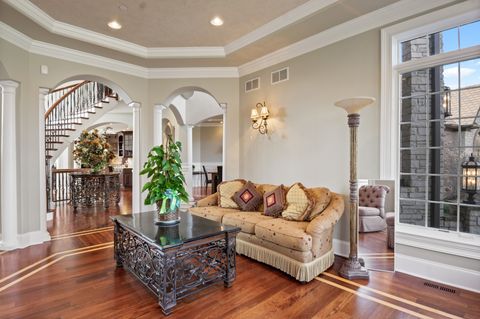 Tiny photo for 39W431 Long Meadow Lane, St. Charles, IL 60175 (MLS # 12592608)