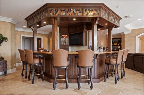 Tiny photo for 39W431 Long Meadow Lane, St. Charles, IL 60175 (MLS # 12592608)