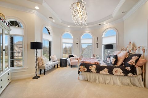 Tiny photo for 39W431 Long Meadow Lane, St. Charles, IL 60175 (MLS # 12592608)