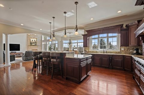 Tiny photo for 39W431 Long Meadow Lane, St. Charles, IL 60175 (MLS # 12592608)