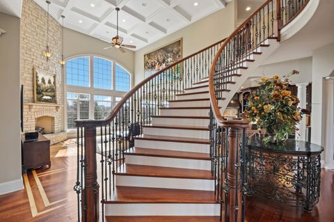 Tiny photo for 39W431 Long Meadow Lane, St. Charles, IL 60175 (MLS # 12592608)