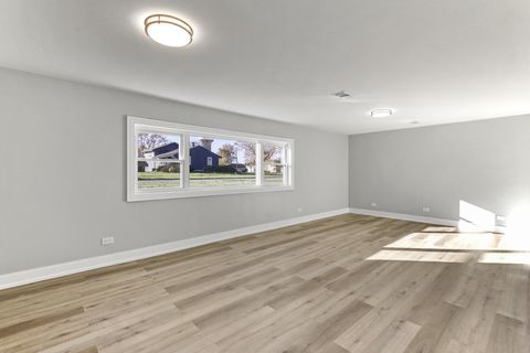 Tiny photo for 8409 Newland Avenue, Burbank, IL 60459 (MLS # 12508234)