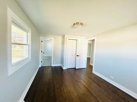 Tiny photo for 8409 Newland Avenue, Burbank, IL 60459 (MLS # 12508234)