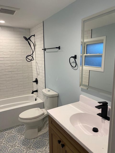 Tiny photo for 8409 Newland Avenue, Burbank, IL 60459 (MLS # 12508234)