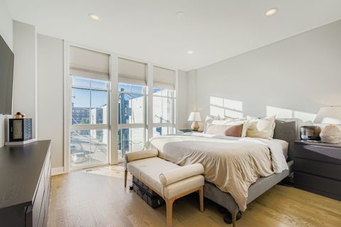 Tiny photo for 4446 S Drexel Boulevard #B, Chicago, IL 60653 (MLS # 12508091)