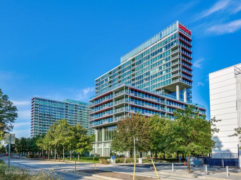 9715 Woods Drive 1104 Skokie IL 60077