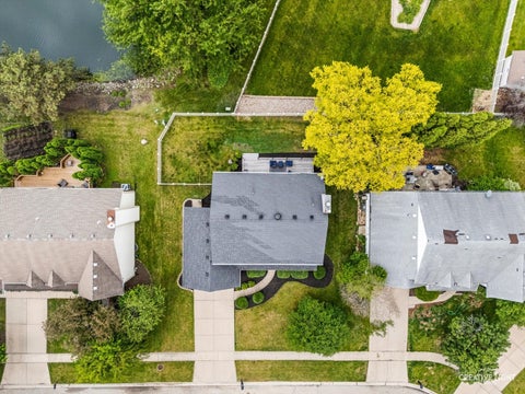 Tiny photo for 1905 Hampton Court E, Plainfield, IL 60586 (MLS # 12670732)
