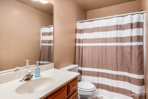 Tiny photo for 1905 Hampton Court E, Plainfield, IL 60586 (MLS # 12670732)