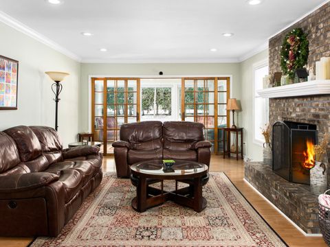 Tiny photo for 820 N Sanborn Drive, Palatine, IL 60074 (MLS # 12561347)