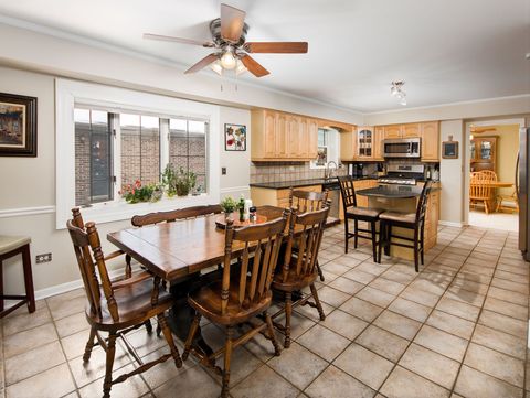 Tiny photo for 820 N Sanborn Drive, Palatine, IL 60074 (MLS # 12561347)