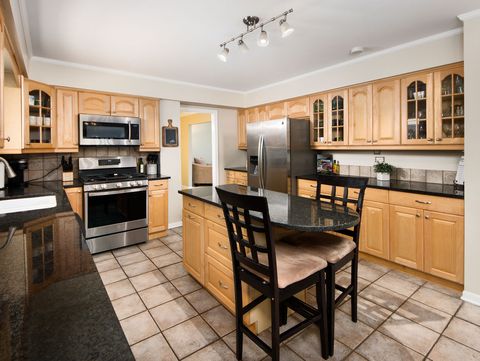 Tiny photo for 820 N Sanborn Drive, Palatine, IL 60074 (MLS # 12561347)