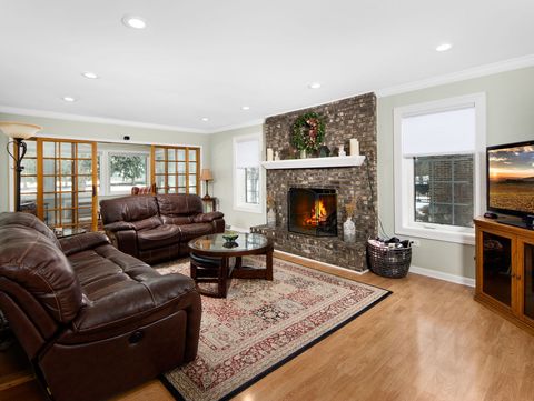 Tiny photo for 820 N Sanborn Drive, Palatine, IL 60074 (MLS # 12561347)