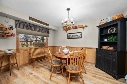 Tiny photo for 10 Pine Tree Court, Kewanee, IL 61443 (MLS # 12597291)