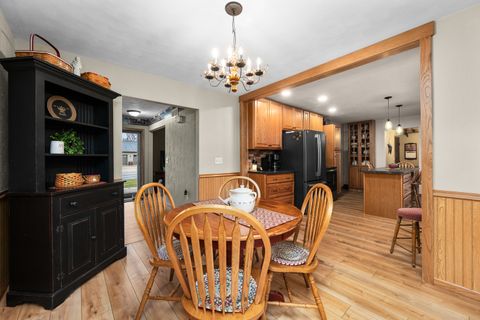 Tiny photo for 10 Pine Tree Court, Kewanee, IL 61443 (MLS # 12597291)