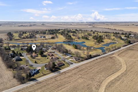 Tiny photo for 10 Pine Tree Court, Kewanee, IL 61443 (MLS # 12597291)