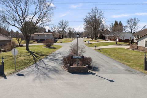 Tiny photo for 10 Pine Tree Court, Kewanee, IL 61443 (MLS # 12597291)