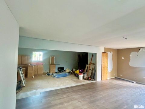 Tiny photo for 207 BAKER Drive, Metropolis, IL 62960 (MLS # EB460457)