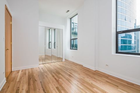 Tiny photo for 910 S Michigan Avenue #1908, Chicago, IL 60605 (MLS # 12556714)
