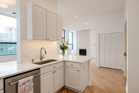 Tiny photo for 910 S Michigan Avenue #1908, Chicago, IL 60605 (MLS # 12556714)