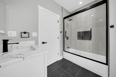 Tiny photo for 4830 W Crystal Street, Chicago, IL 60651 (MLS # 12688791)