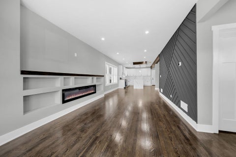 Tiny photo for 4830 W Crystal Street, Chicago, IL 60651 (MLS # 12688791)