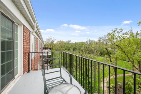 Tiny photo for 3427 Vollmer Road #309, Flossmoor, IL 60422 (MLS # 12745239)