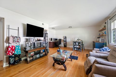 Tiny photo for 831 S Wisconsin Avenue, Villa Park, IL 60181 (MLS # 12689403)
