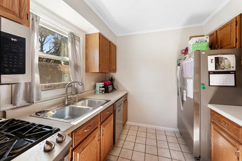 Tiny photo for 831 S Wisconsin Avenue, Villa Park, IL 60181 (MLS # 12689403)