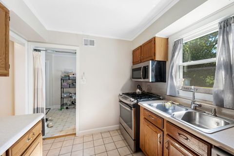 Tiny photo for 831 S Wisconsin Avenue, Villa Park, IL 60181 (MLS # 12689403)