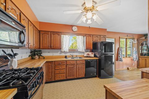 Tiny photo for 403 W Somonauk Street, Yorkville, IL 60560 (MLS # 12471625)