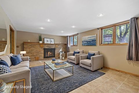 Tiny photo for 403 W Somonauk Street, Yorkville, IL 60560 (MLS # 12471625)