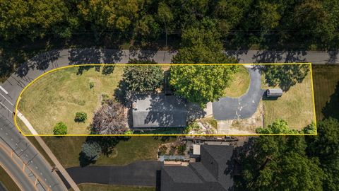 Tiny photo for 403 W Somonauk Street, Yorkville, IL 60560 (MLS # 12471625)