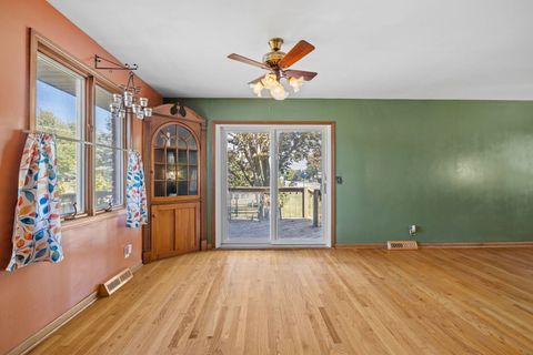 Tiny photo for 403 W Somonauk Street, Yorkville, IL 60560 (MLS # 12471625)