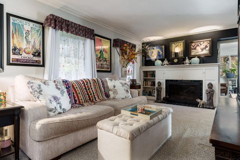 Tiny photo for 233 N CALVIN PARK Boulevard, Rockford, IL 61107 (MLS # 12491131)