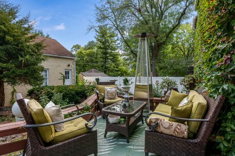Tiny photo for 233 N CALVIN PARK Boulevard, Rockford, IL 61107 (MLS # 12491131)