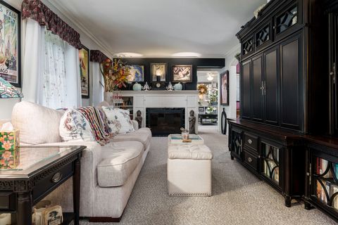 Tiny photo for 233 N CALVIN PARK Boulevard, Rockford, IL 61107 (MLS # 12491131)