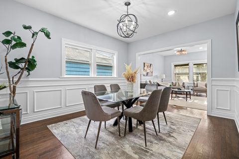 Tiny photo for 10151 S Avenue M, Chicago, IL 60617 (MLS # 12626806)