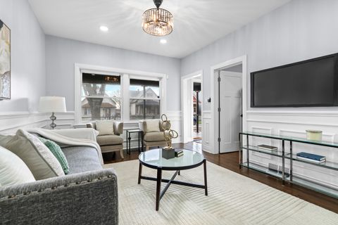 Tiny photo for 10151 S Avenue M, Chicago, IL 60617 (MLS # 12626806)